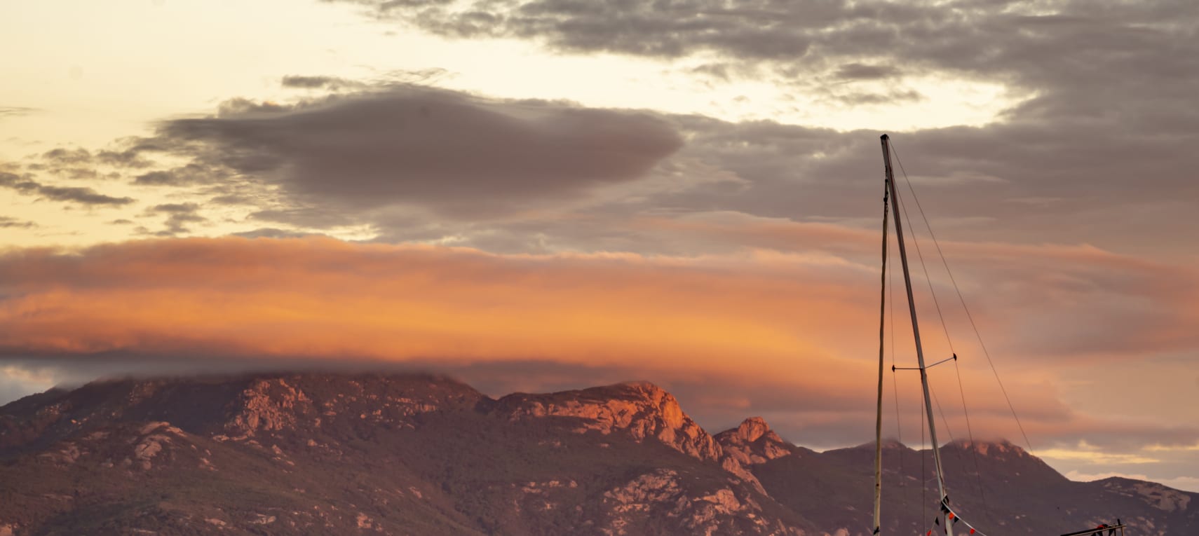 38KnJAiJINhrfmnhdXUJ