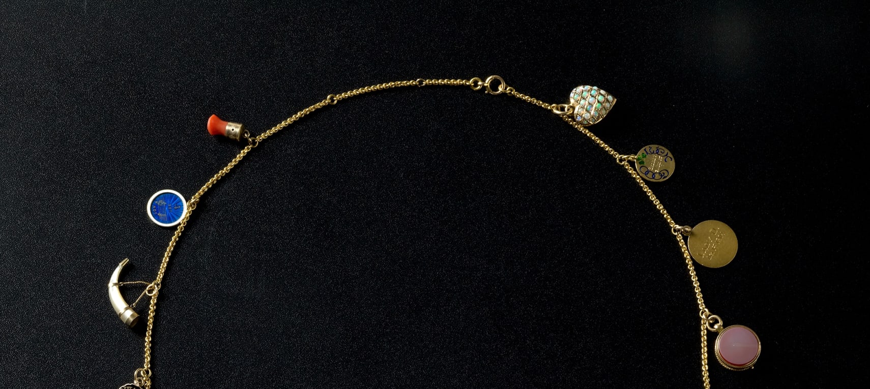 7XxpqDQcD7auhOov8RUt (1)