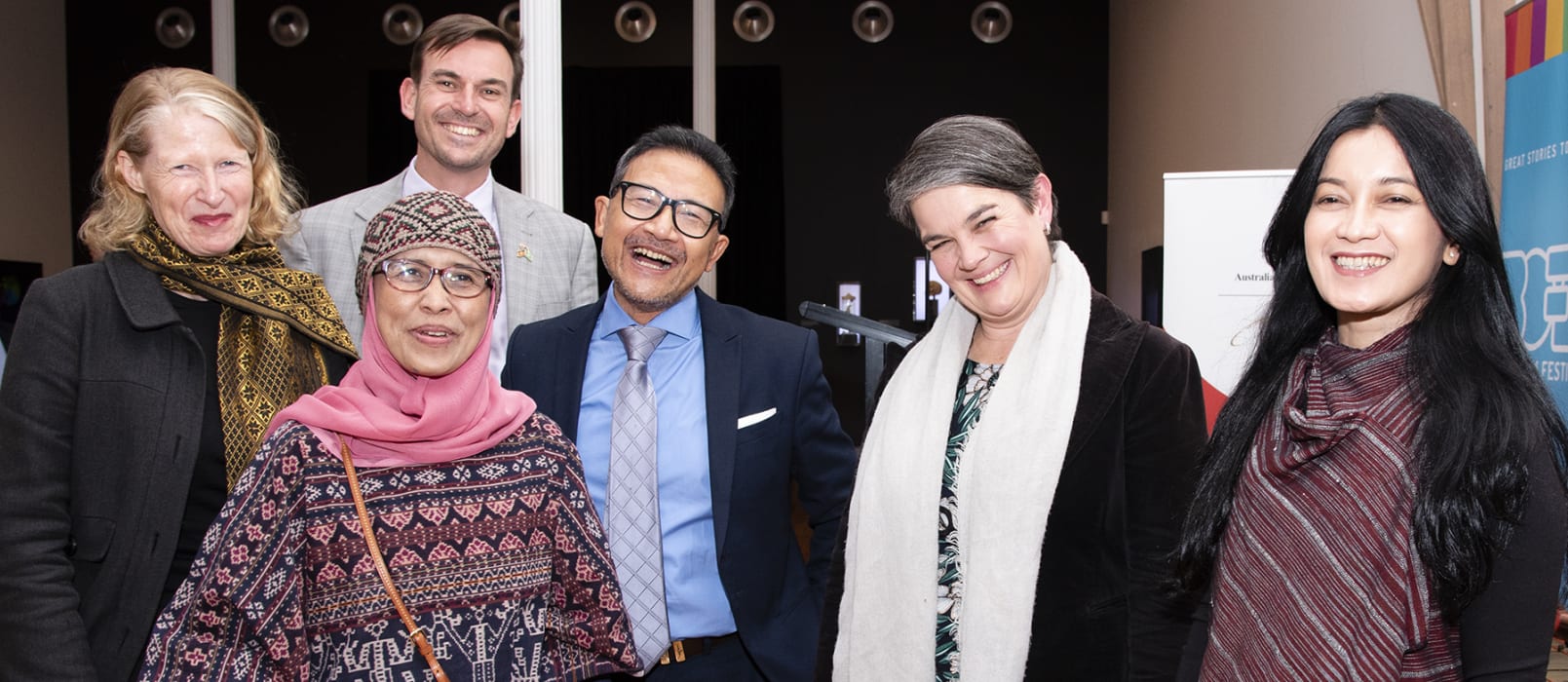 ESTRPszONHCMEdPF9HLB