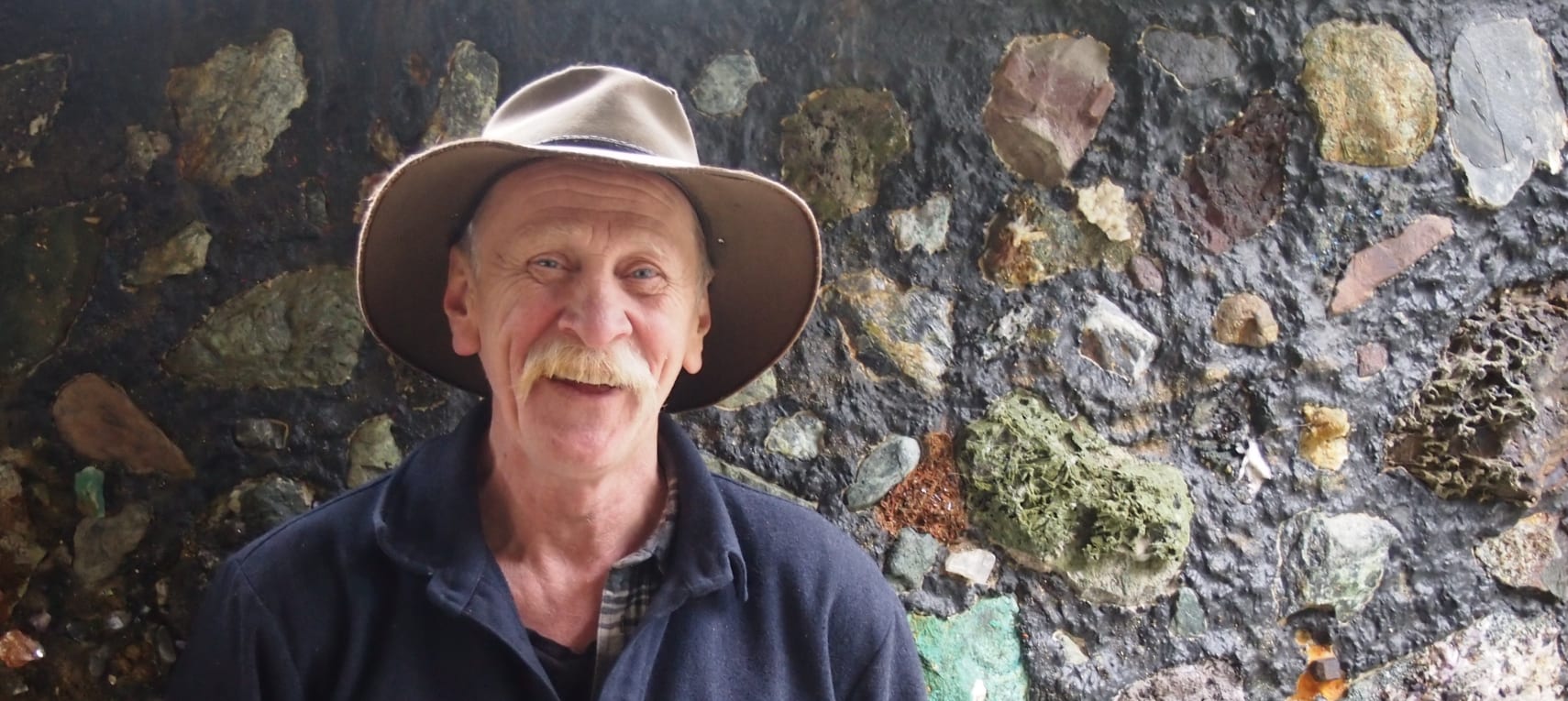 kSezORfWLAAIQ3In0486 (1)