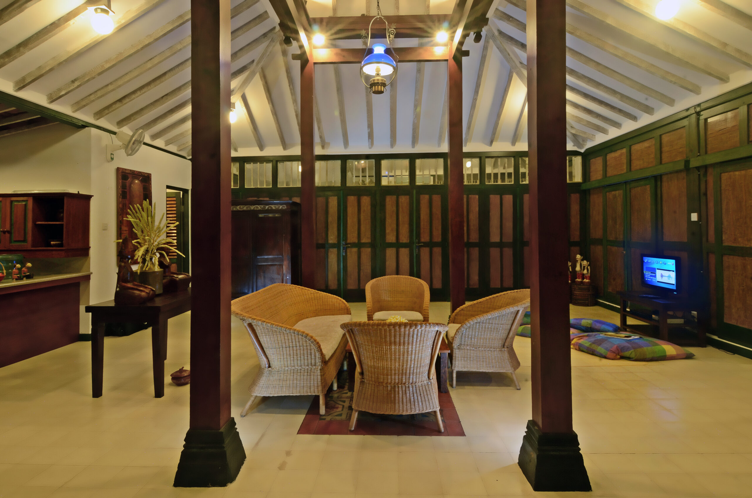 Studio One, living room. Photo Nanang